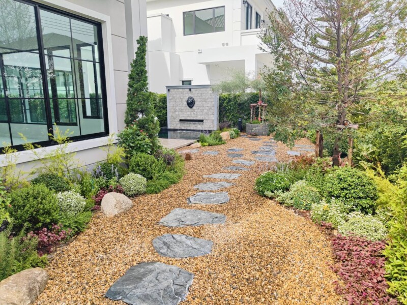 SiamKoiHouse.co.th สร้างสรรค์ บ่อปลาคาร์ฟและสวนสวยในฝัน ด้วยทีมงานมืออาชีพ (10)
