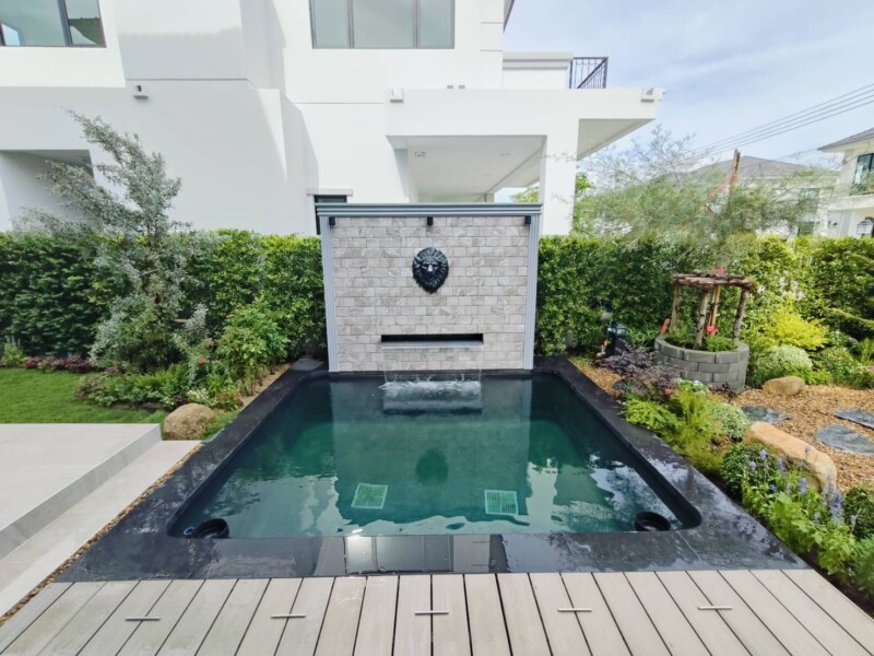 SiamKoiHouse.co.th สร้างสรรค์ บ่อปลาคาร์ฟและสวนสวยในฝัน ด้วยทีมงานมืออาชีพ (11)