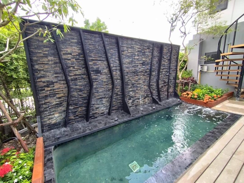 SiamKoiHouse.co.th สร้างสรรค์ บ่อปลาคาร์ฟและสวนสวยในฝัน ด้วยทีมงานมืออาชีพ (32)