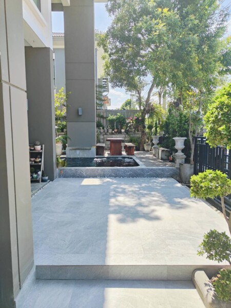SiamKoiHouse.co.th สร้างสรรค์ บ่อปลาคาร์ฟและสวนสวยในฝัน ด้วยทีมงานมืออาชีพ (35)